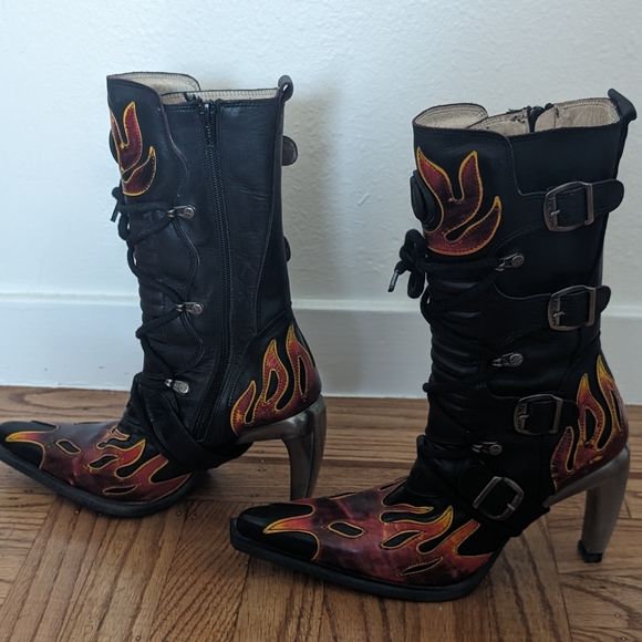 Women's New Rock Leather Boots Metal Heel Red Flame Malicia Collection W/Box - Picture 2 of 16